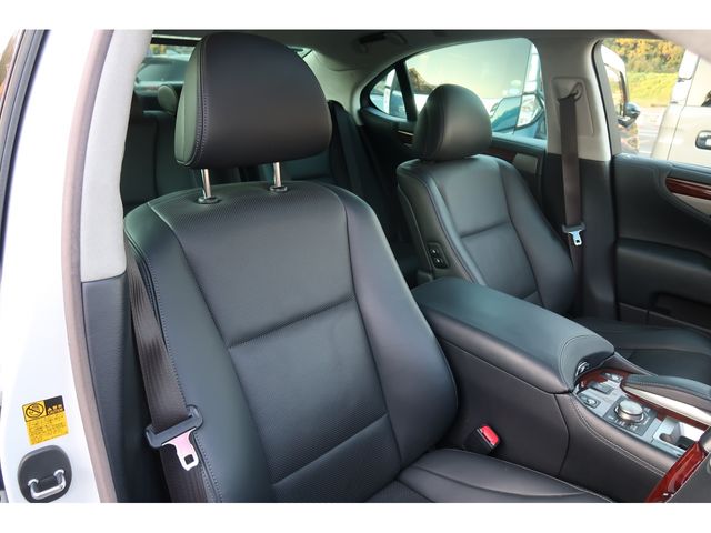 TOYOTA LEXUS LS600h 2014