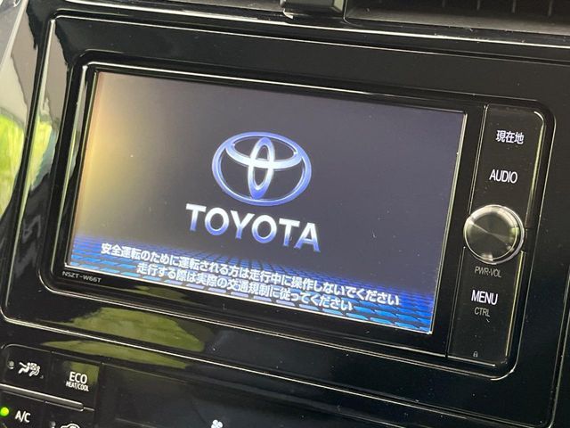 TOYOTA PRIUS 2016