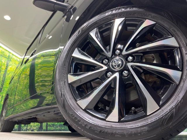 TOYOTA NOAH HYBRID 2022