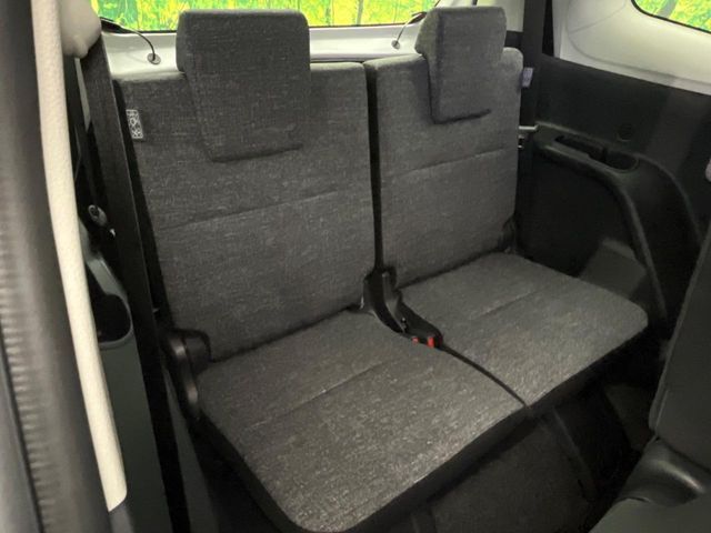 TOYOTA SIENTA HYBRID 2023