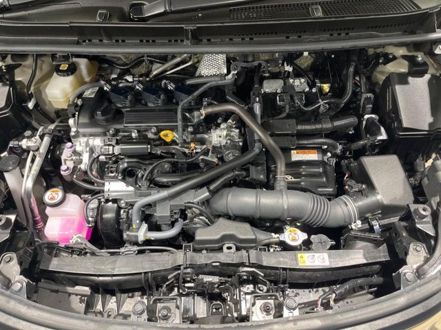 TOYOTA SIENTA HYBRID 2025