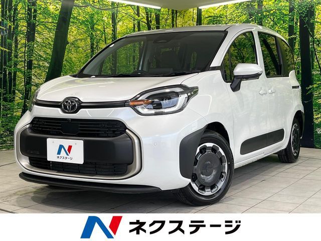 TOYOTA SIENTA HYBRID 2025