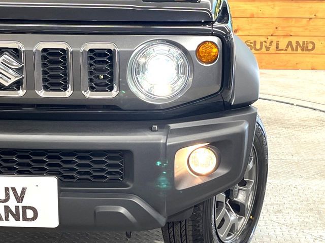 SUZUKI JIMNY NOMADE 2025