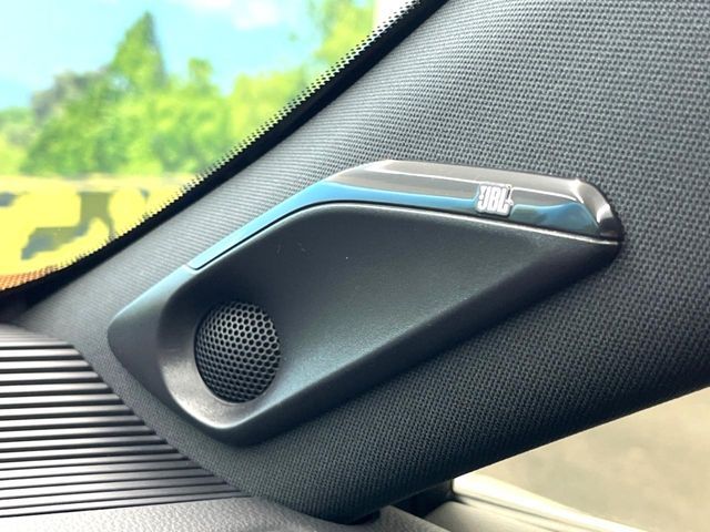 TOYOTA HARRIER HYBRID 2022