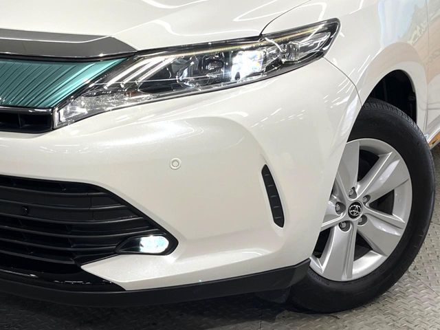 TOYOTA HARRIER 2WD 2017