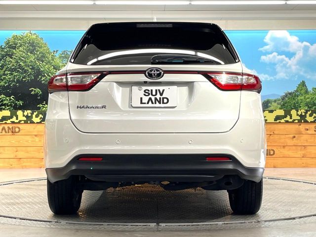 TOYOTA HARRIER 2WD 2017