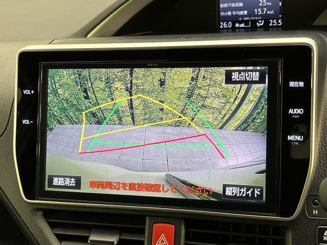 TOYOTA VOXY HYBRID 2018