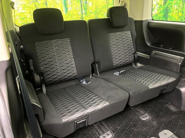 MITSUBISHI DELICA D:5 4WD 2021