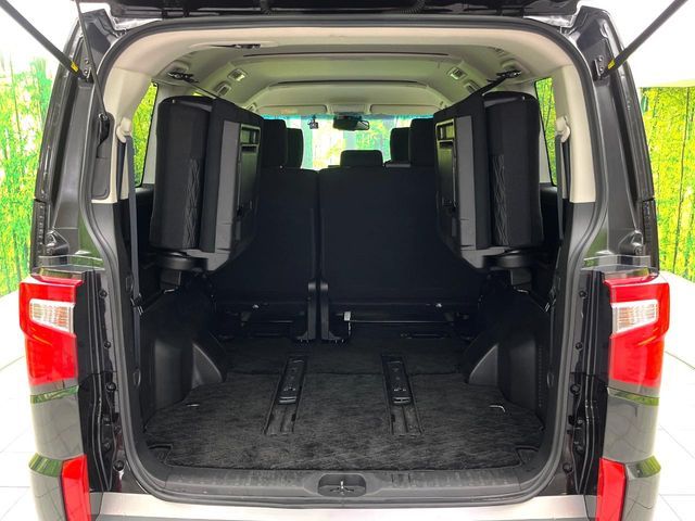 MITSUBISHI DELICA D:5 4WD 2021