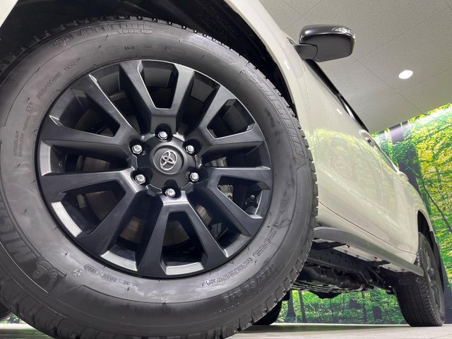 TOYOTA LANDCRUISER PRADO 2023