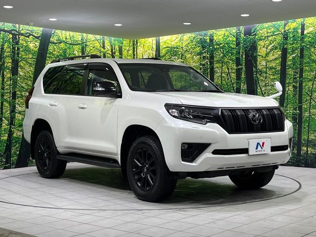 TOYOTA LANDCRUISER PRADO 2023