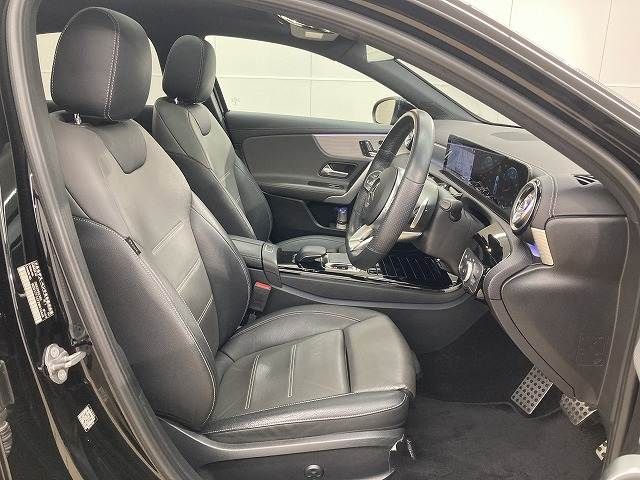 MERCEDES BENZ MERCEDES BENZ A class sedan 2019