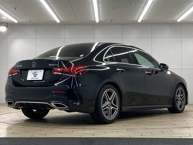 MERCEDES BENZ MERCEDES BENZ A class sedan 2019