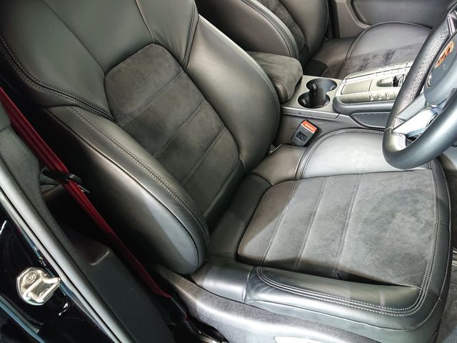 PORSCHE PORSCHE Macan 2020