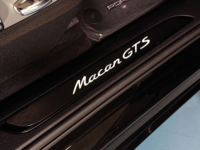 PORSCHE PORSCHE Macan 2020