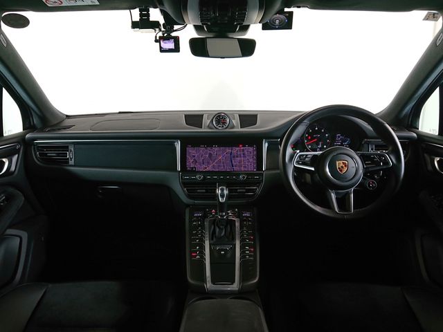 PORSCHE PORSCHE Macan 2020