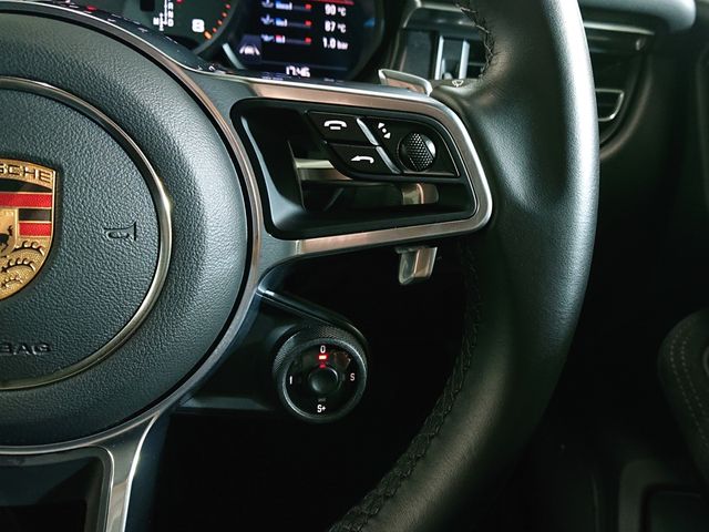 PORSCHE PORSCHE Macan 2020