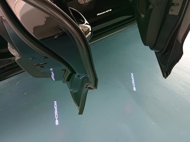 PORSCHE PORSCHE Macan 2020