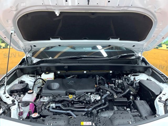 TOYOTA HARRIER HYBRID 2024