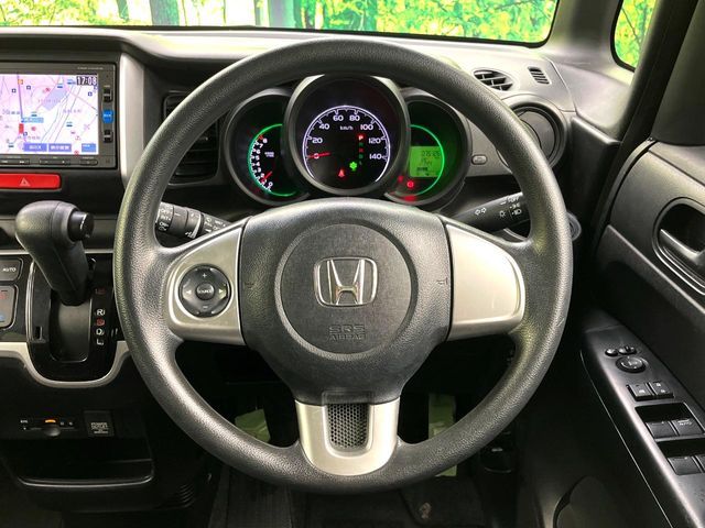 HONDA N BOX 2017