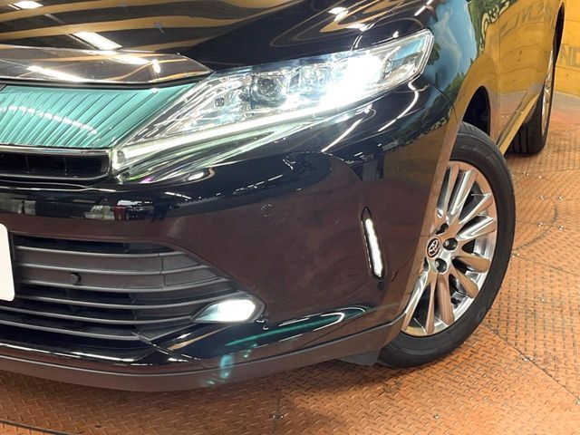 TOYOTA HARRIER 2WD 2018