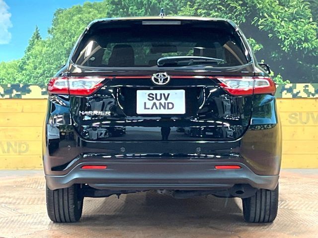 TOYOTA HARRIER 2WD 2018