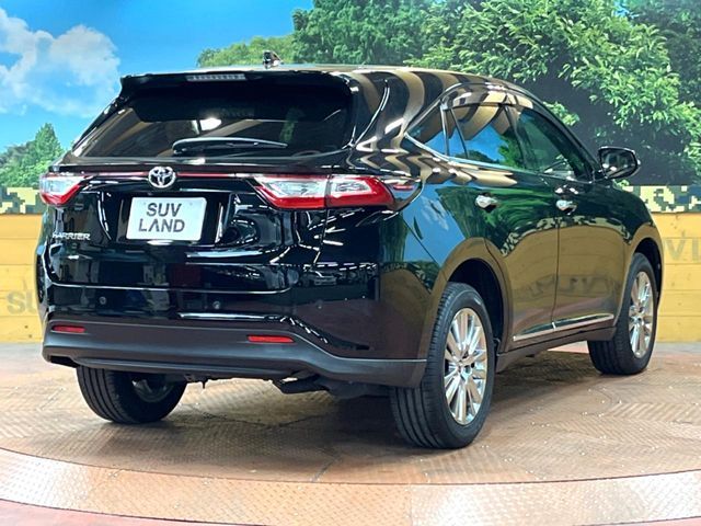 TOYOTA HARRIER 2WD 2018
