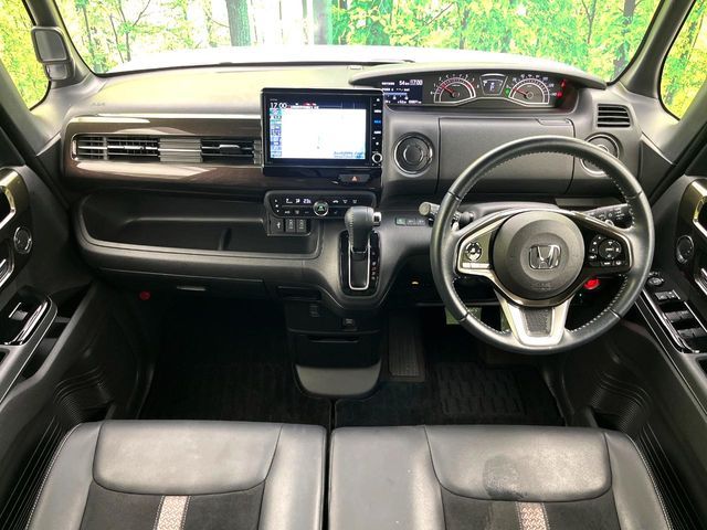 HONDA N BOX CUSTOM 2020