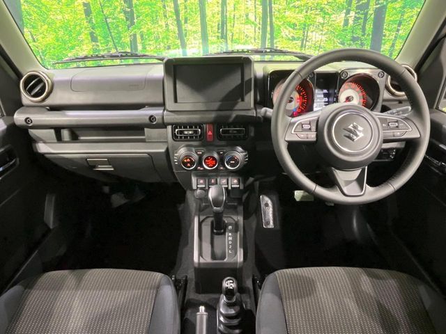 SUZUKI JIMNY NOMADE 2025