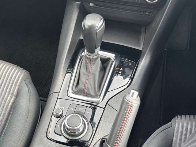 MAZDA AXELA SPORTS 2014