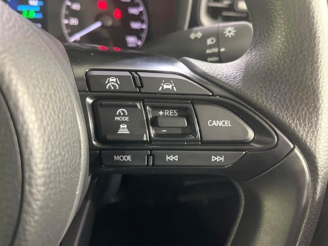 TOYOTA SIENTA HYBRID 2025