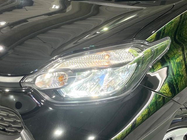 TOYOTA SIENTA HYBRID 2025