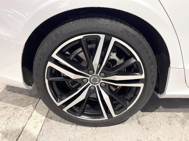 VOLVO VOLVO V60 2021