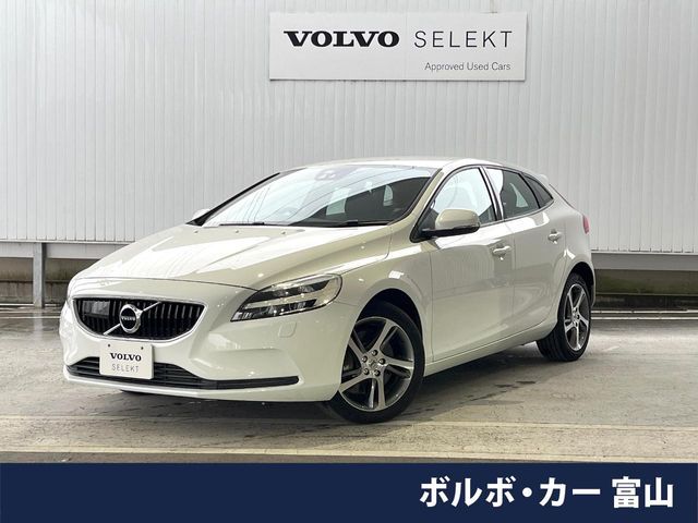 VOLVO VOLVO V40 2018