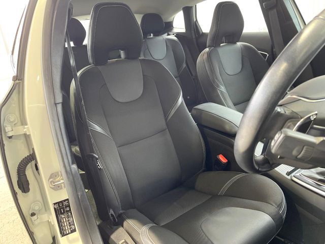 VOLVO VOLVO V40 2018