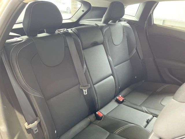 VOLVO VOLVO V40 2018