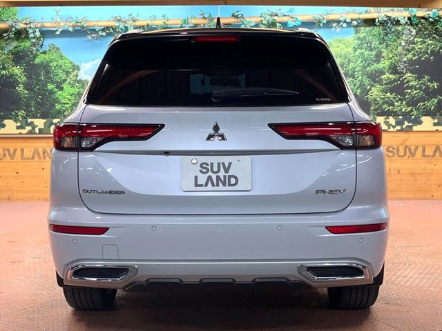 MITSUBISHI OUTLANDER PHEV 2022