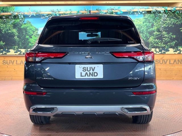 MITSUBISHI OUTLANDER PHEV 2024