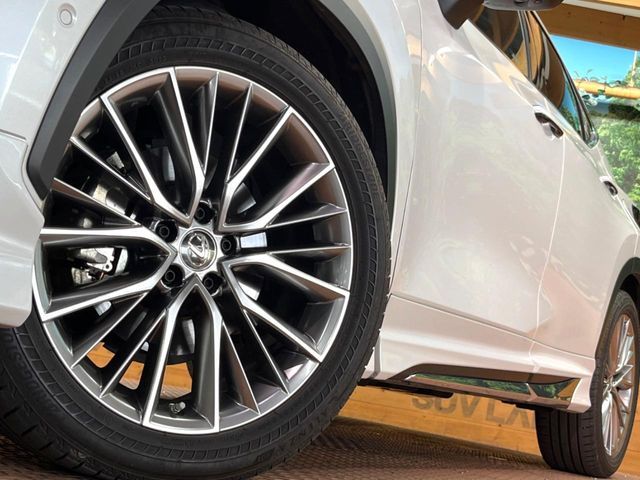 TOYOTA LEXUS NX350h 2023