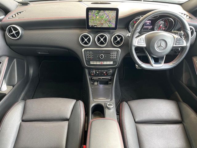 MERCEDES BENZ MERCEDES BENZ A class 2017