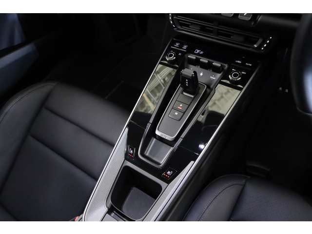 PORSCHE PORSCHE 911 2020