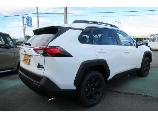 TOYOTA RAV4 HYBRID 4WD 2025