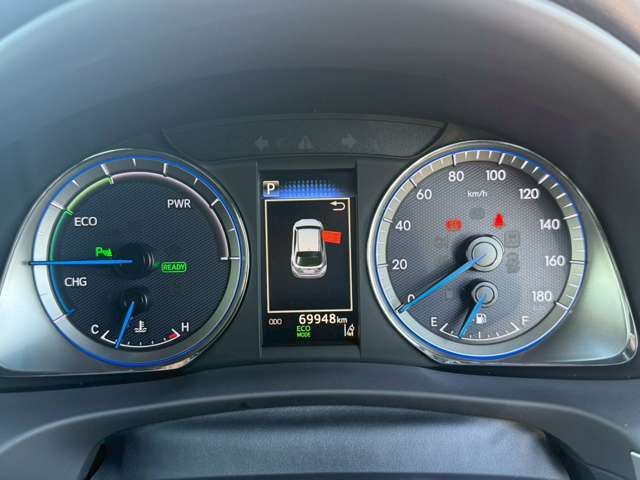 TOYOTA HARRIER HYBRID 2017