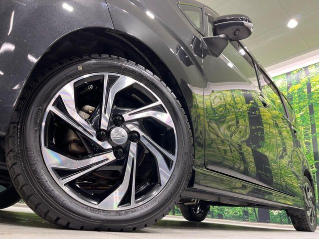 DAIHATSU MOVE CUSTOM 2019