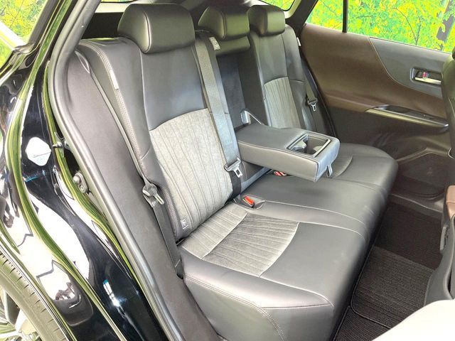 TOYOTA HARRIER 2WD 2020