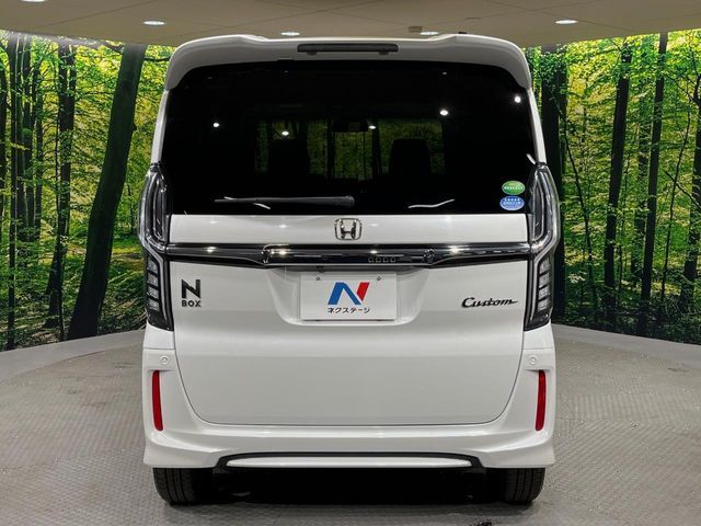 HONDA N BOX CUSTOM 2020