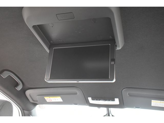 NISSAN SERENA  S-HYBRID 2018