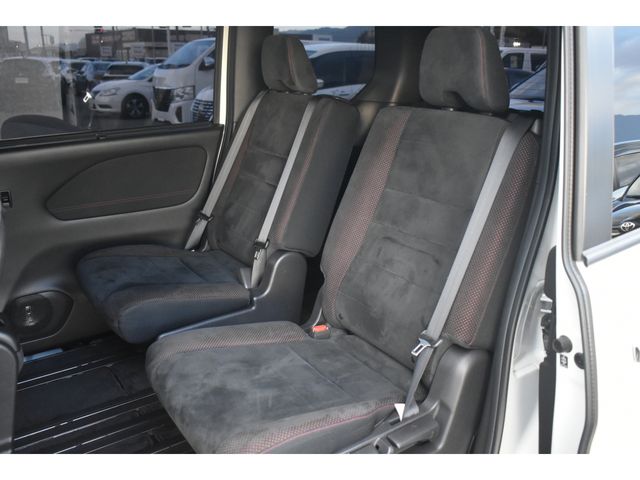 NISSAN SERENA  S-HYBRID 2018