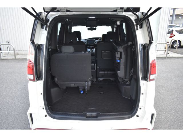 NISSAN SERENA  S-HYBRID 2018