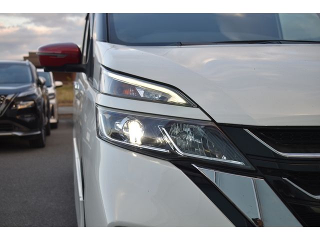 NISSAN SERENA  S-HYBRID 2018